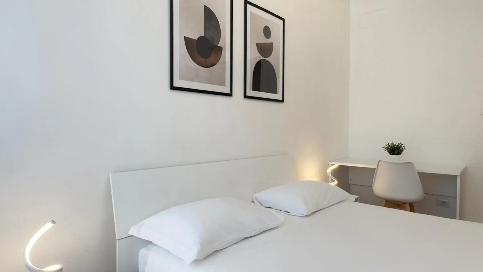 Casa Relax 120 Mq Con Terrazza E Metro Apartment Rome