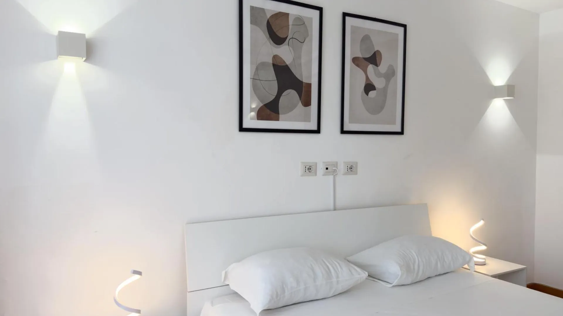 Casa Relax 120 Mq Con Terrazza E Metro Apartment Rome 0*,  Italy